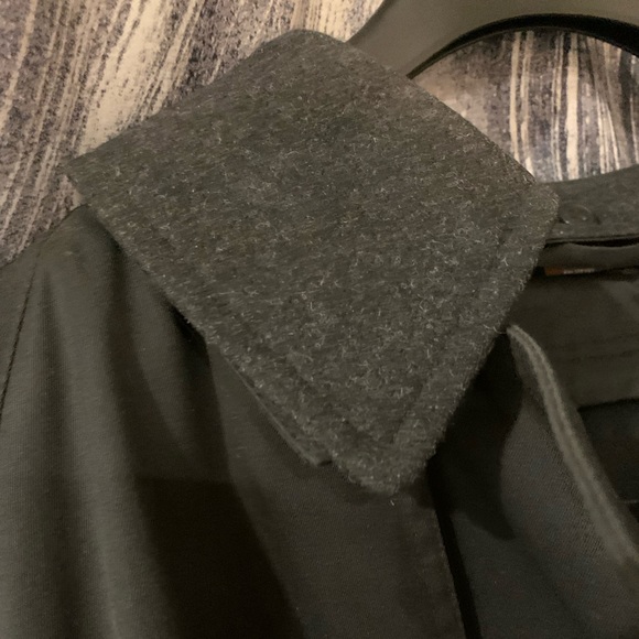 Michael Kors Black Trenchcoat - Picture 5 of 9